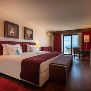 Zimmer mit Kingsize-Bett