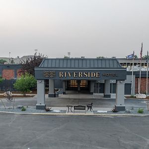 Riverside Hotel